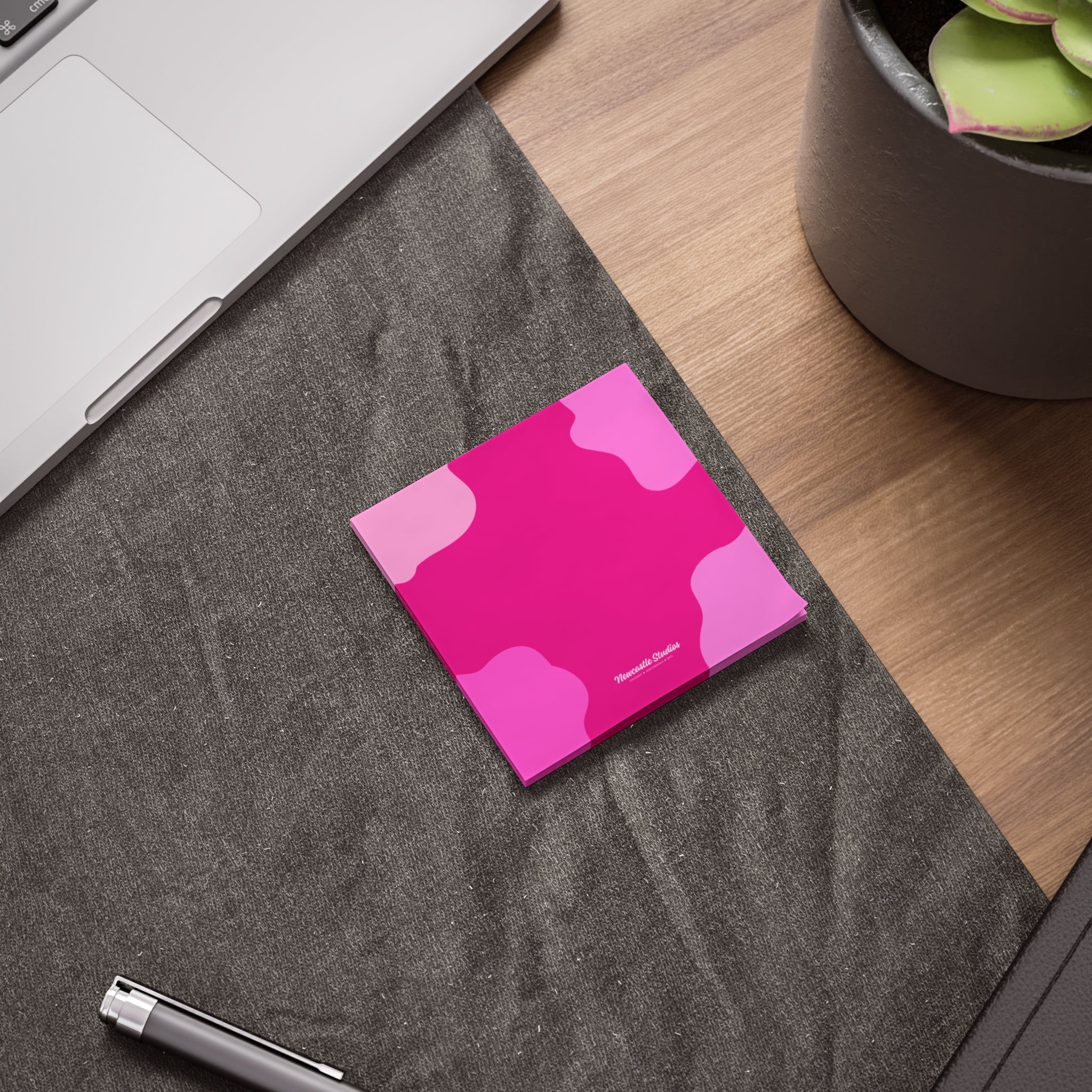 "Barbie Pink" Post-it® Notepad