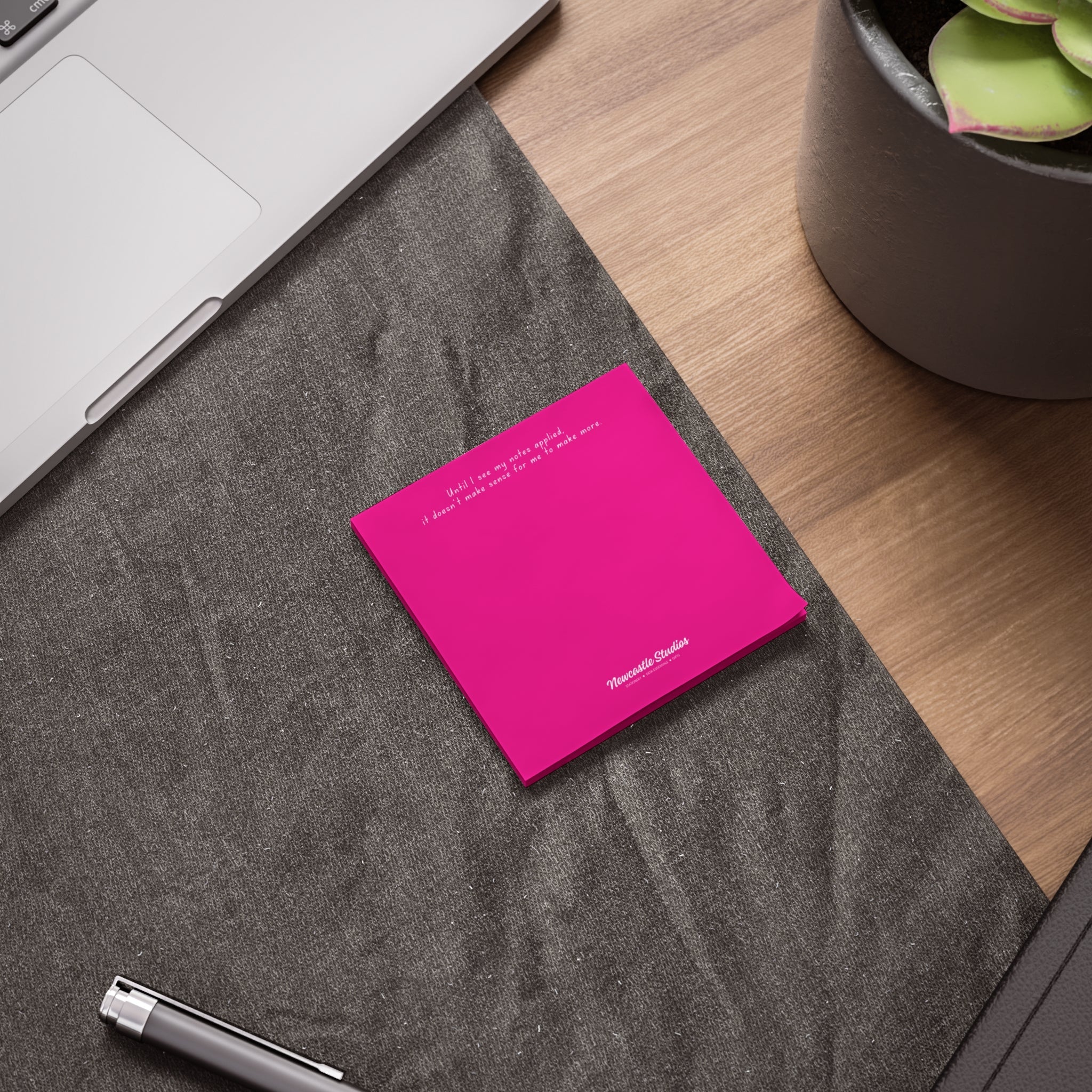 "Take Notes from the Queen #1" Post-it® Notepad