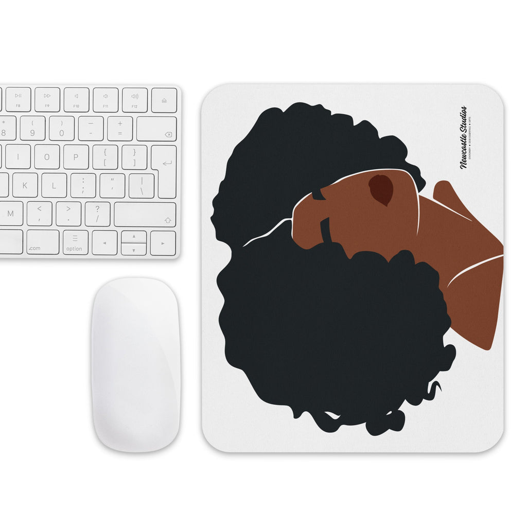"Twist Out" Mouse Pad
